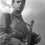 Евгений Долматовский в Берлине. Фото Н.Боде