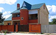 Novozybkov. Private house.