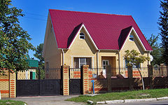 Novozybkov. Private house.